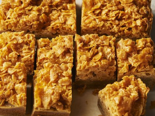 Miss Trixie’s honey joy slice